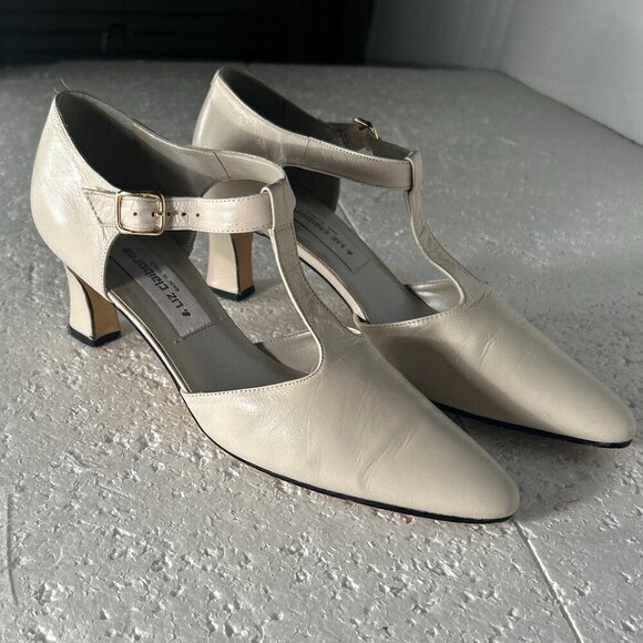 Liz Claiborne SZ7.5N  Ivory Leather T-Strap Heels Formal Career Wedding Chic - Picture 4 of 9